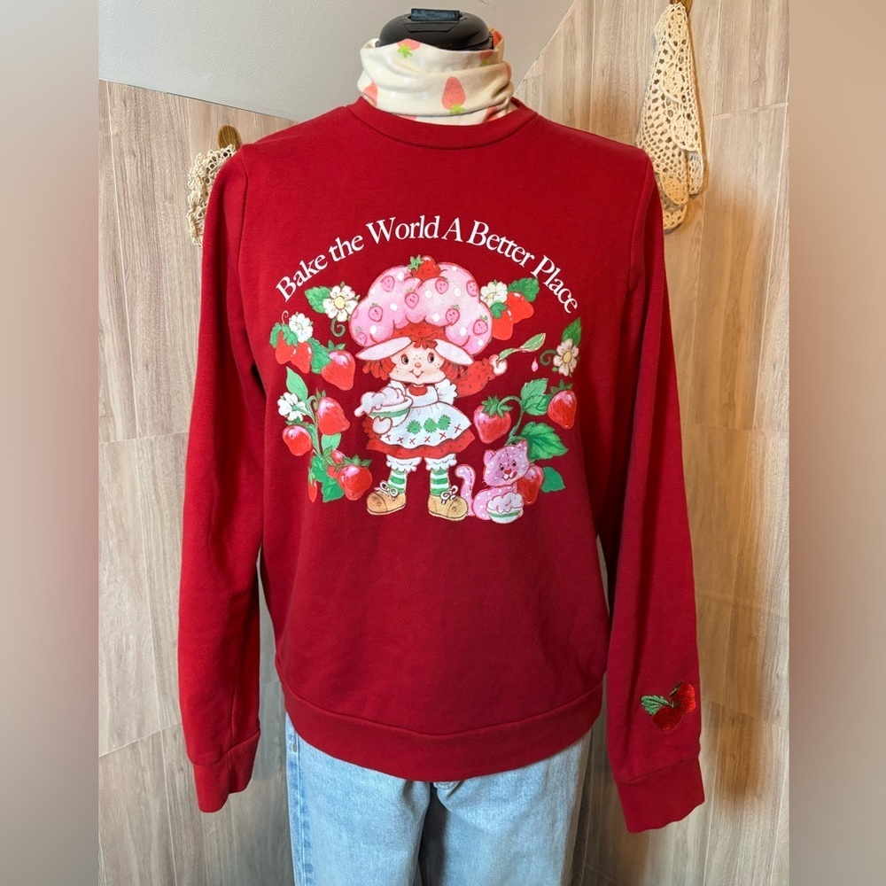 Vintage Charming Strawberry Shortcake Women's Sweatshirt Turtleneck